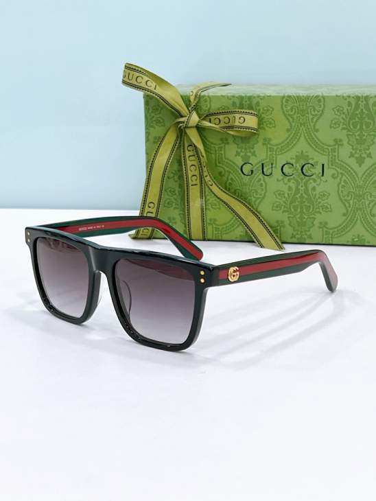 Picture of Gucci Sunglasses _SKUfw80537963fw